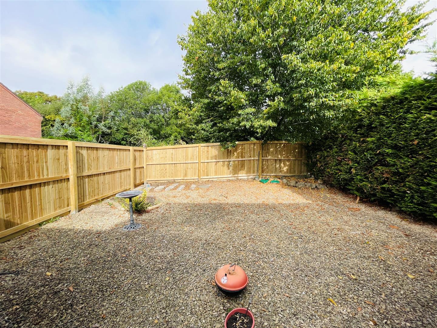 Weavers Croft, Melksham Lock and Key